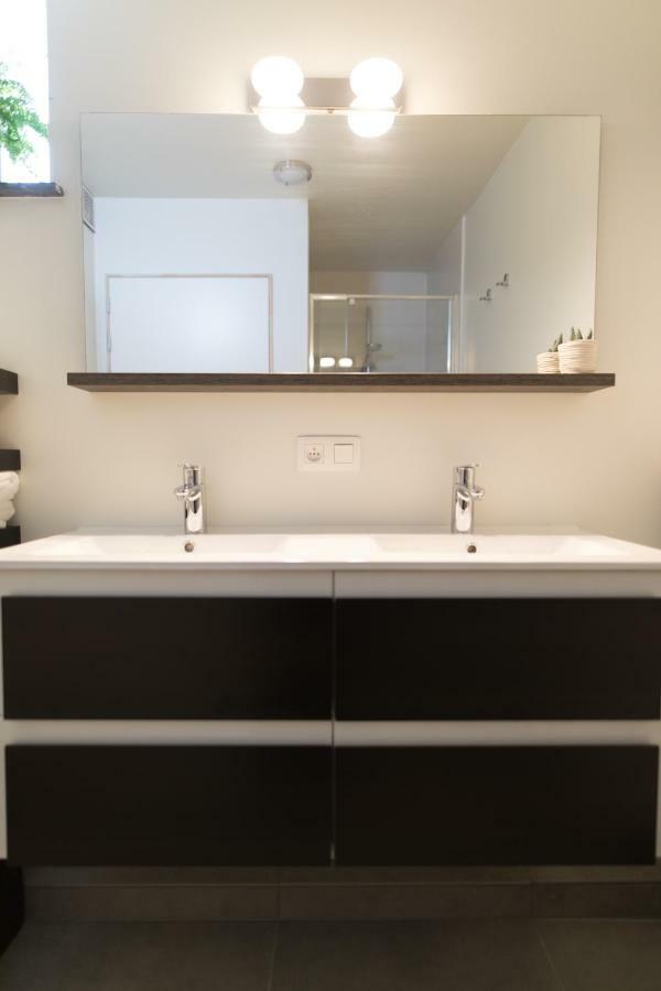 شقة Raveel Lofts دينزة المظهر الخارجي الصورة